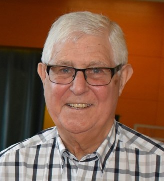 Headshot Michael Young